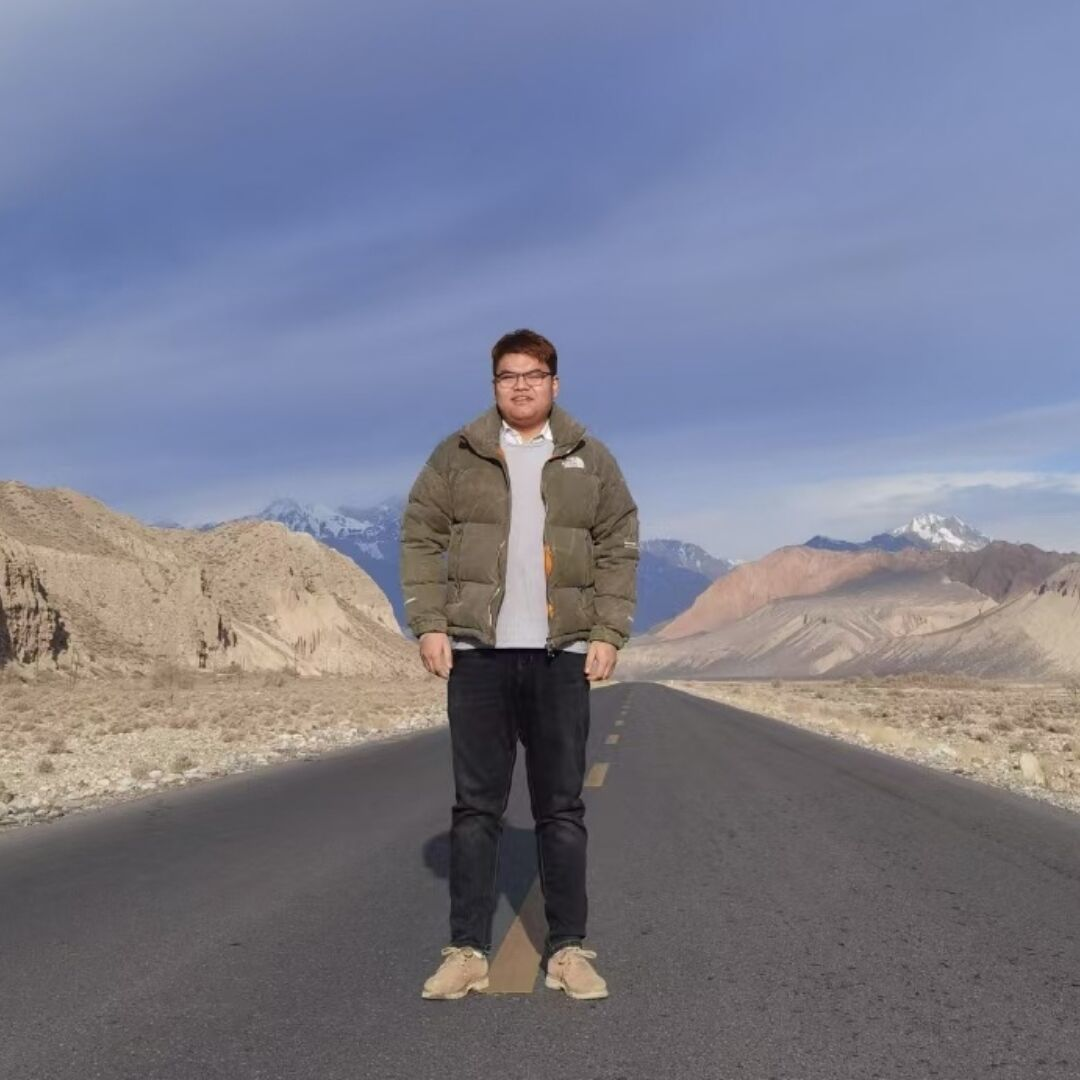 A33EB?e=.png