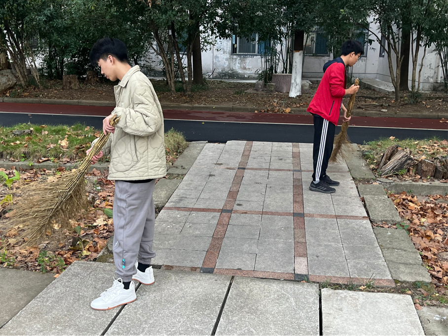 图片2.png 图片2.png