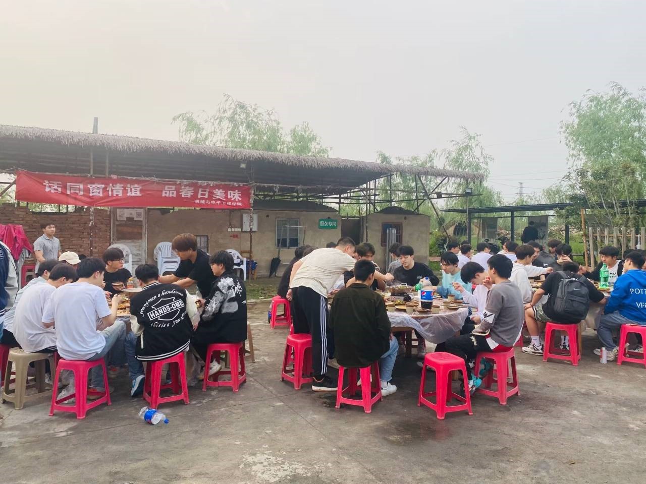 ]YZFD)1D924@C8[K4}]O[V6_tmb