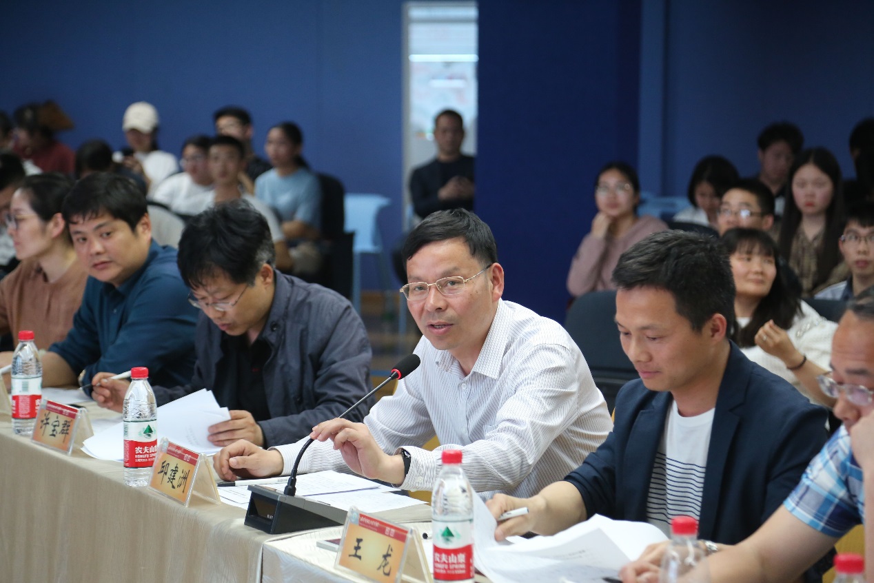 图片104.jpg
