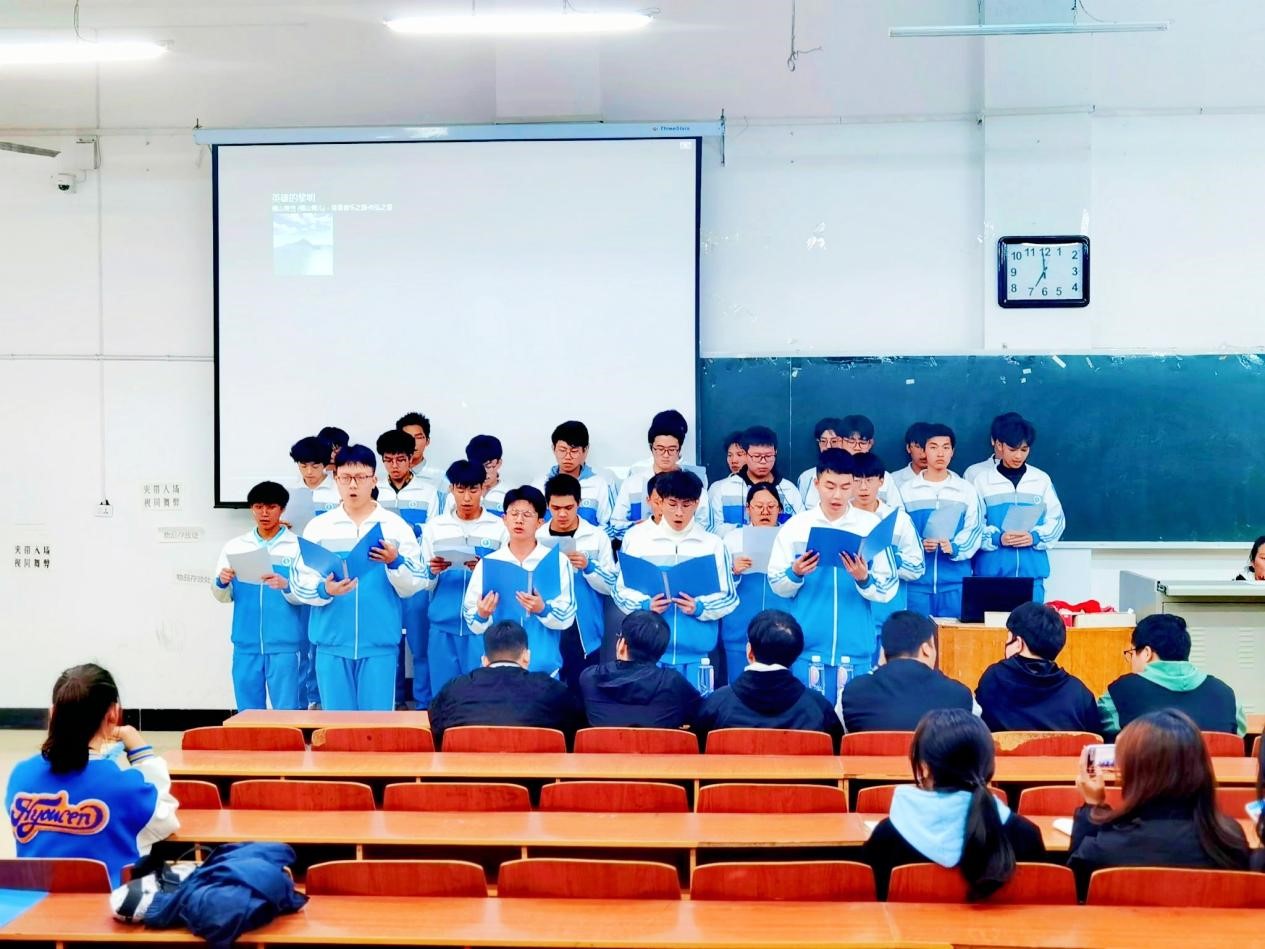 0329B61AEC9149F38B3AFD21C7B7E013