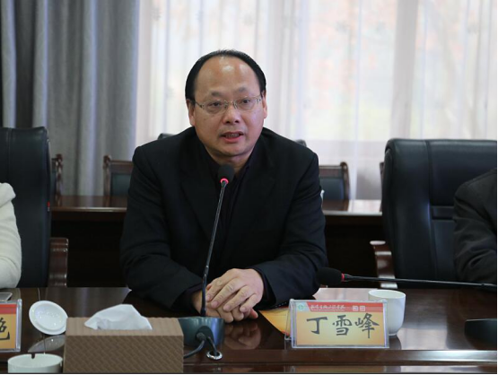 17.1229；江苏省高校就业指导服务中心率东南大学等高校来我校考察1289.png