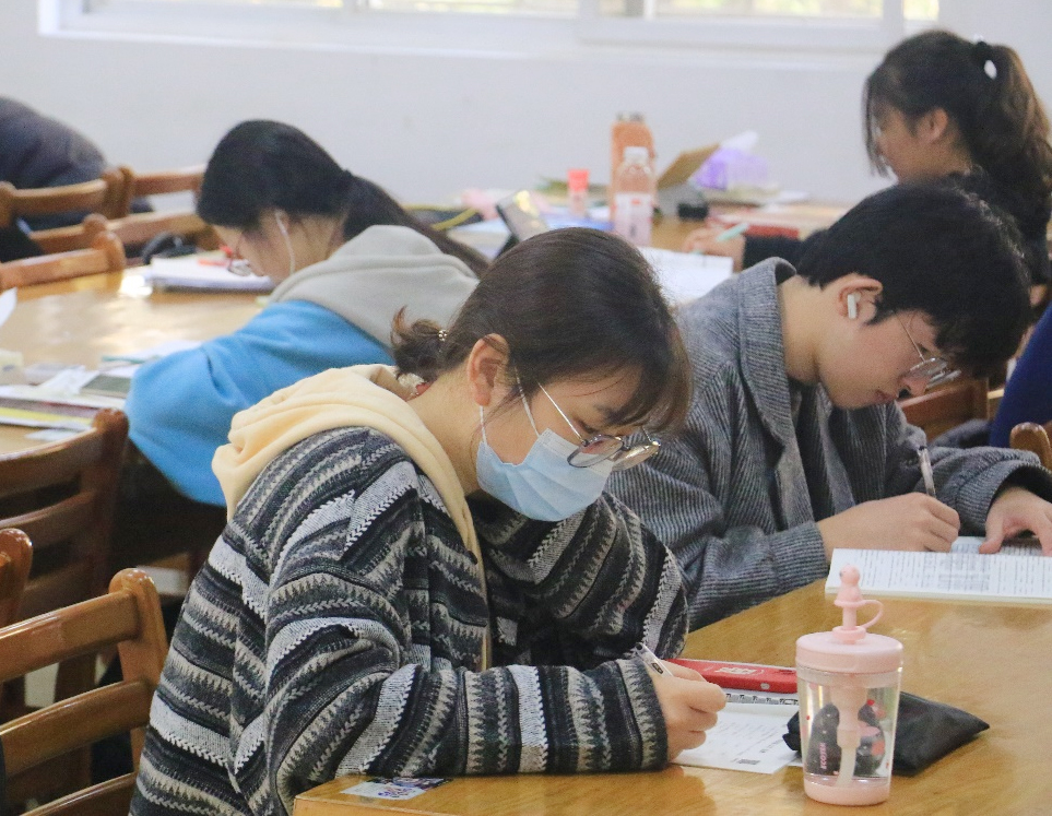 图片2.jpg